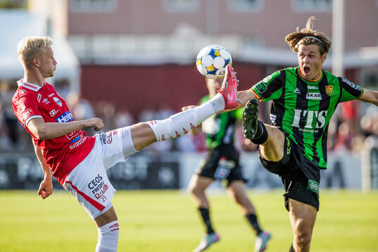 Degerfors Alexander Heden Lindskog och GAISs Axel Henriksson