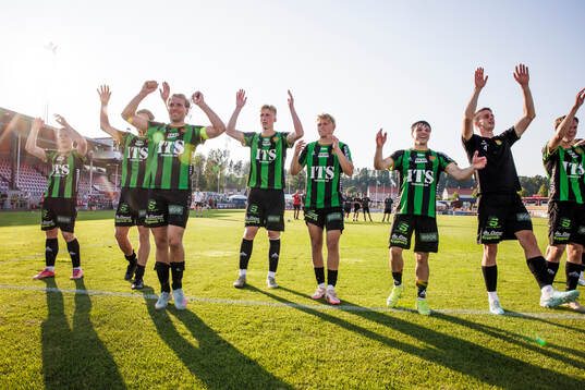 GAIS spelare jublar