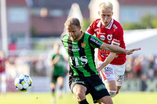GAIS Gustav Lundgren och Degerfors Alexander Heden Lindskog