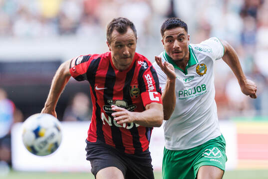 Brommapojkarnas Even Hovland och Hammarbys Jusef Erabi