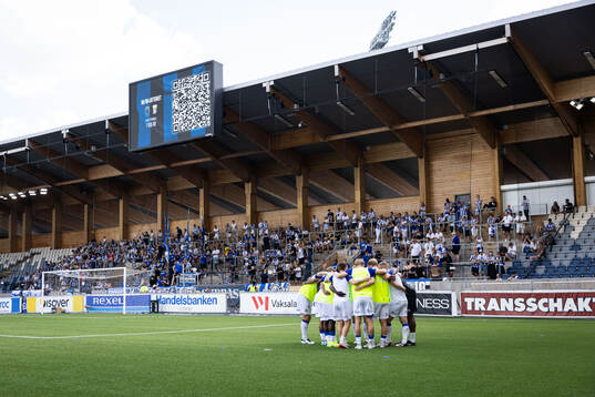 IFK Göteborg spelare i en kram