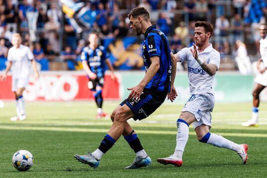 Sirius Tobias Anker och IFK Göteborgs Tobias Heintz