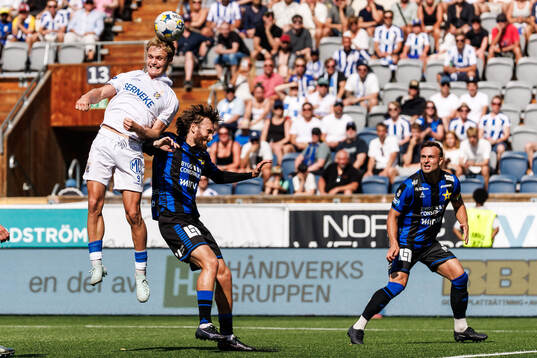 IFK Göteborgs Max Fenger och Sirius Simon Sandberg
