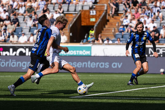 Sirius Adam Vikman och IFK Göteborgs Max Fenger