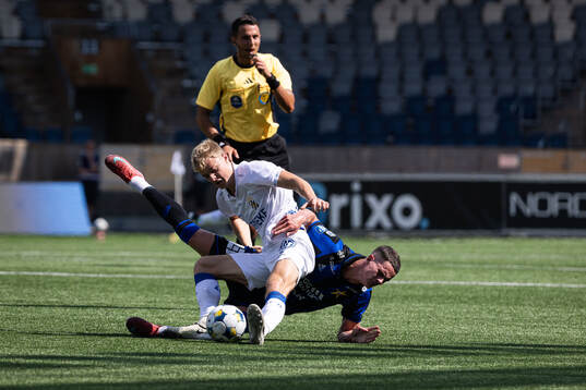IFK Göteborgs David Kruse och Sirius Robbie Ure
