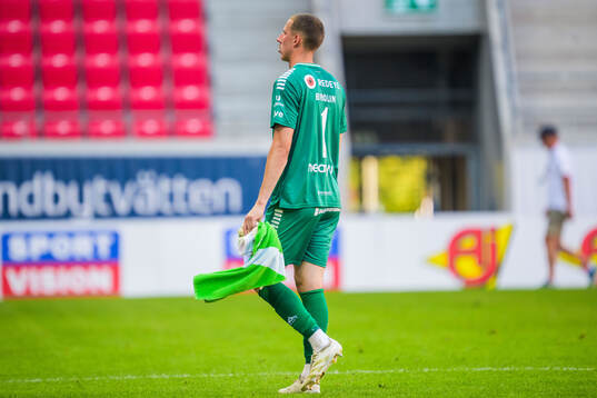 Kalmars målvakt Samuel Brolin deppar