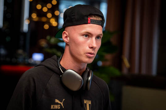 Daniel Gudjohnsen gave an interview upon arriving in Riga