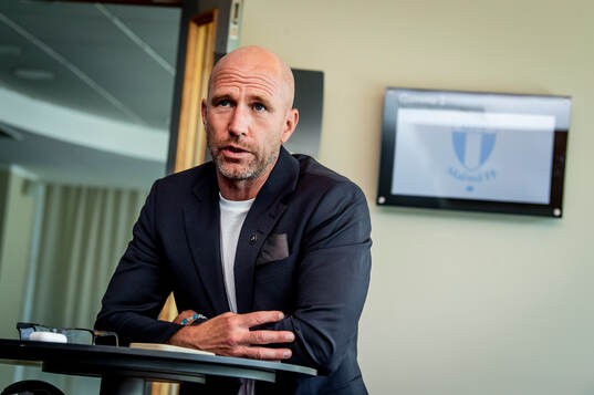 Head coach Henrik Rydström gave an interview upon arriving