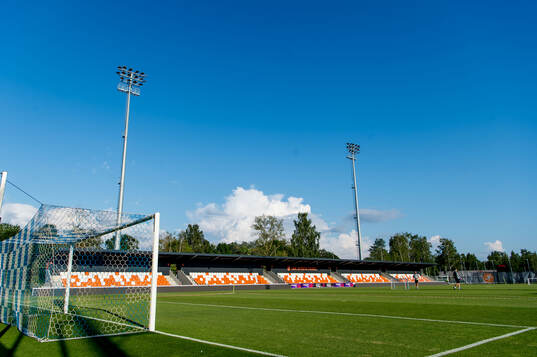 LNK Sporta Parks a head of a UEFA Champions League training