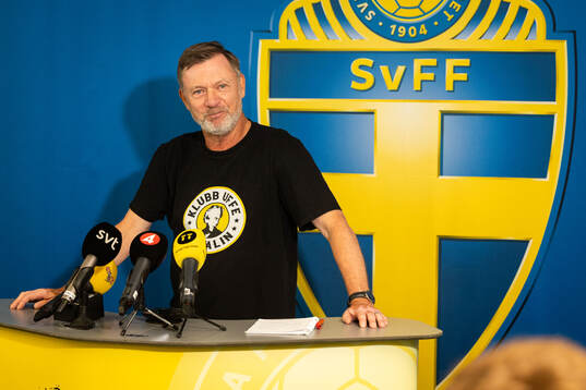 Bläddra bland fler bilder av Football, Women's National teams, Sweden, Press conference