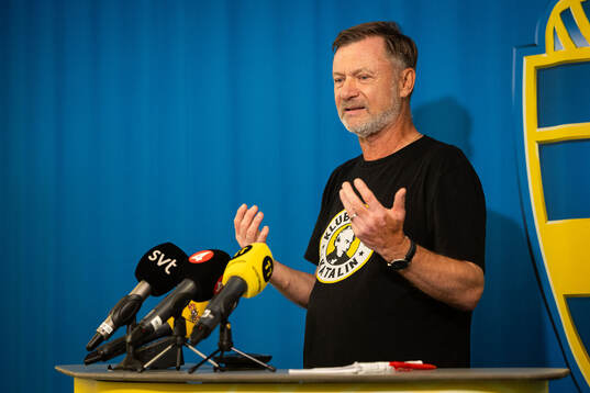 Head coach Peter Gerhardsson of the Swedish women's