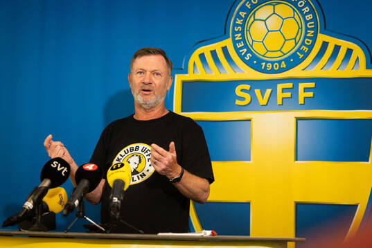 Head coach Peter Gerhardsson of the Swedish women's