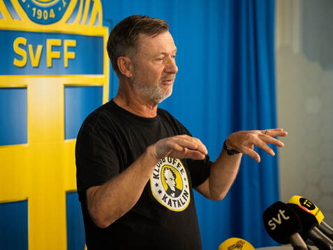 Head coach Peter Gerhardsson of the Swedish women's