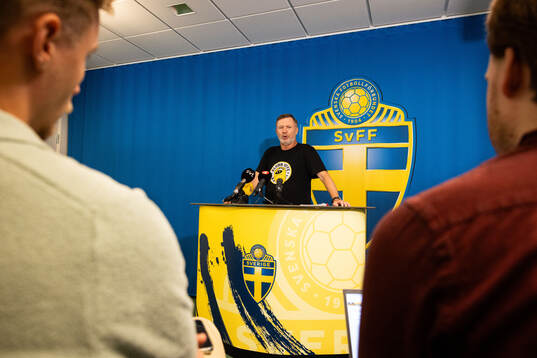 Head coach Peter Gerhardsson of the Swedish women's