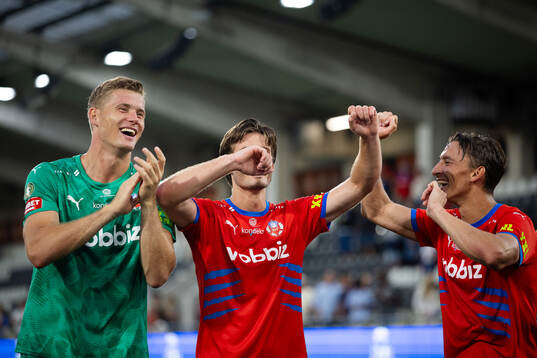 Helsingborgs målvakt Johan Brattberg, Wilhelm Loeper och