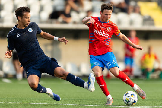 Utsiktens Kevin Rodeblad Lowe och Helsingborgs Max Svensson