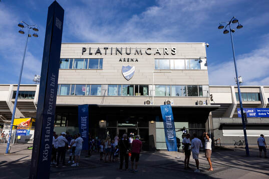 Exteriör vy av Platinumcars Arena