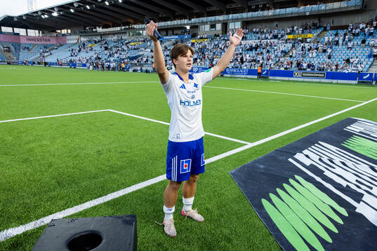 IFK Norrköpings Axel Brönner jublar
