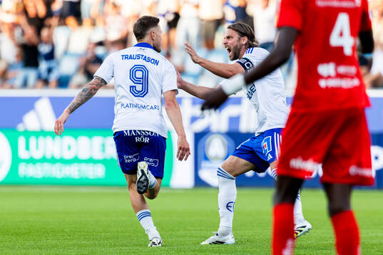 IFK Norrköpings Arnor Traustason jublar med Christoffer