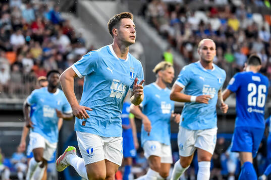 Lasse Berg Johnsen of Malmö FF celebrates