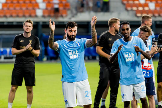 Sead Haksabanovic of Malmö FF celebrates