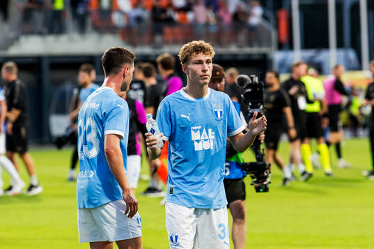 Hugo Bolin of Malmö FF celebrates
