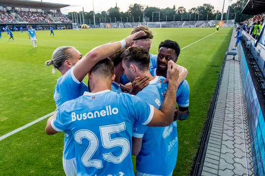 Lasse Berg Johnsen of Malmö FF celebrates