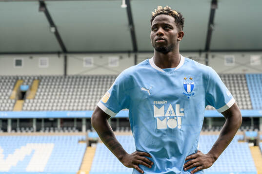 Malmö FF presenterar Salifou Soumah som ny spelare
