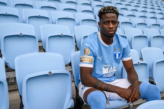 Malmö FF presenterar Salifou Soumah som ny spelare