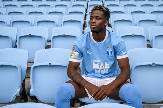 Malmö FF presenterar Salifou Soumah som ny spelare