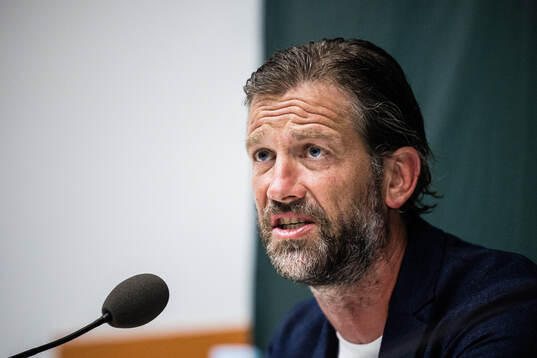 Coach Rik De Mil of Royal Charleroi SC