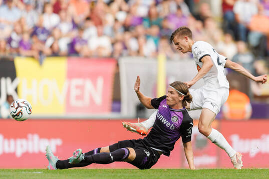Lucas Hey of Anderlecht and Adrian Svanbäck of Häcken