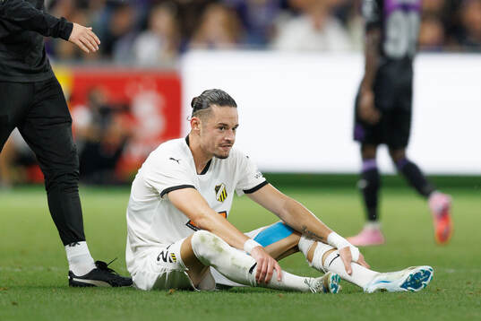 Amor Layouni of Häcken looks dejected