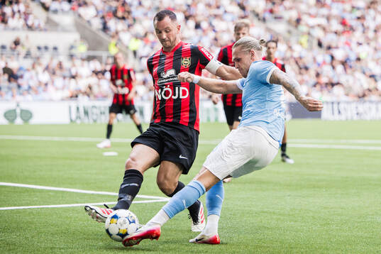 Brommapojkarnas Even Hovland och Malmö FFs Arnor Sigurdsson
