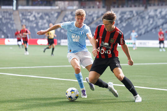 Malmö FFs Hugo Bolin och Brommapojkarnas Oliver Zandén