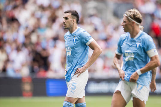 Malmö FFs Andrej Djuric och Jens Stryger Larsen deppar