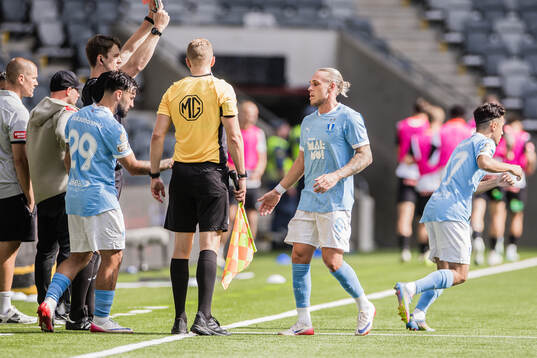 Malmö FFs Sead Haksabanovic och Arnor Sigurdsson  i ett