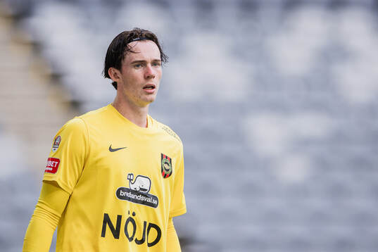 Brommapojkarnas målvakt Leo Cavallius