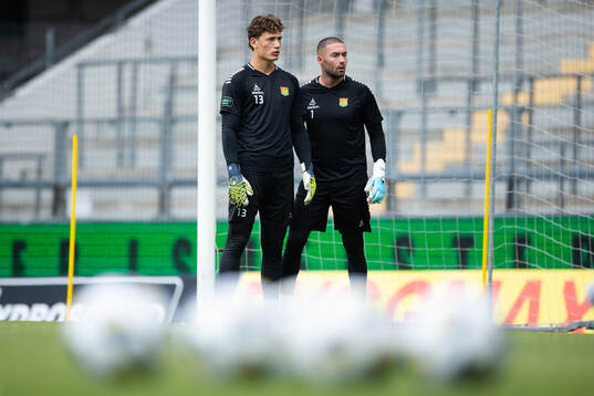 GAIS målvakt Kees Sims och målvakt Mergim Krasniqi
