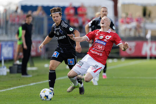 IFK Norrköpings Axel Brönner och Degerfors Marcus Rafferty