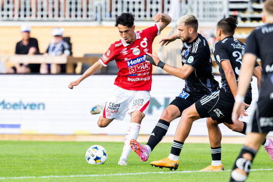 Degerfors Elias Barsoum och IFK Norrköpings Tim Prica