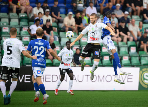 Örebros Hampus Söderström och GIF Sundsvalls Yacqub Finey