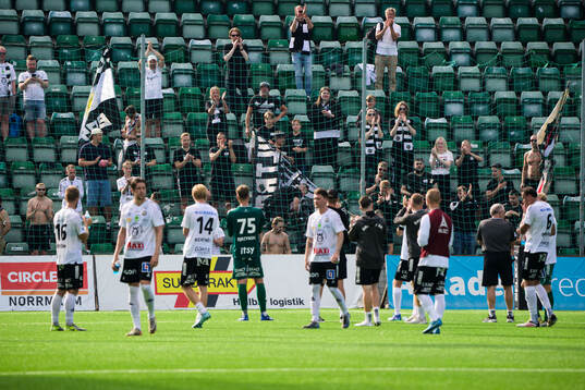 Bläddra bland fler bilder av Fotboll, Superettan, GIF Sundsvall - Örebro