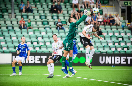 Örebros Jakub Ojrzy?ski