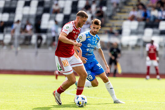 Sandvikens IFs Emil Engqvist och Oddevolds Rasmus