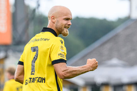 Mjällbys Viktor Gustafson jublar