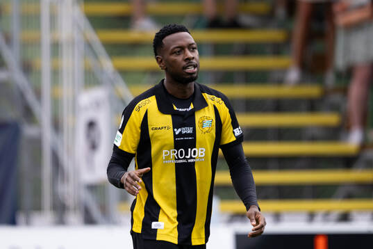 Hammarbys Shaquille Pinas jublar