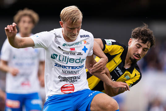 Värnamos Johan Rapp och Hammarbys Sebastian Tounekti