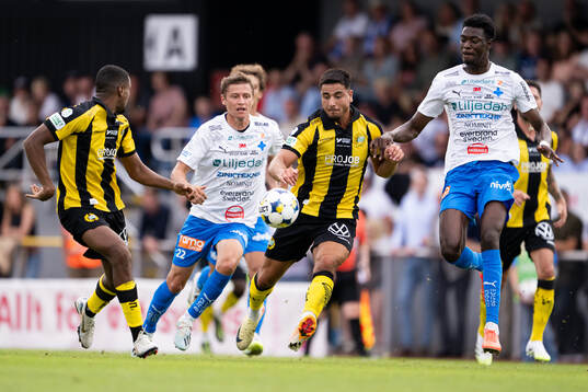 z250727 Värnamos Simon Thern, Hammarbys Jusef Erabi och
