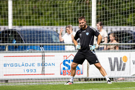 Falkenbergs målvakt Anton Andersson